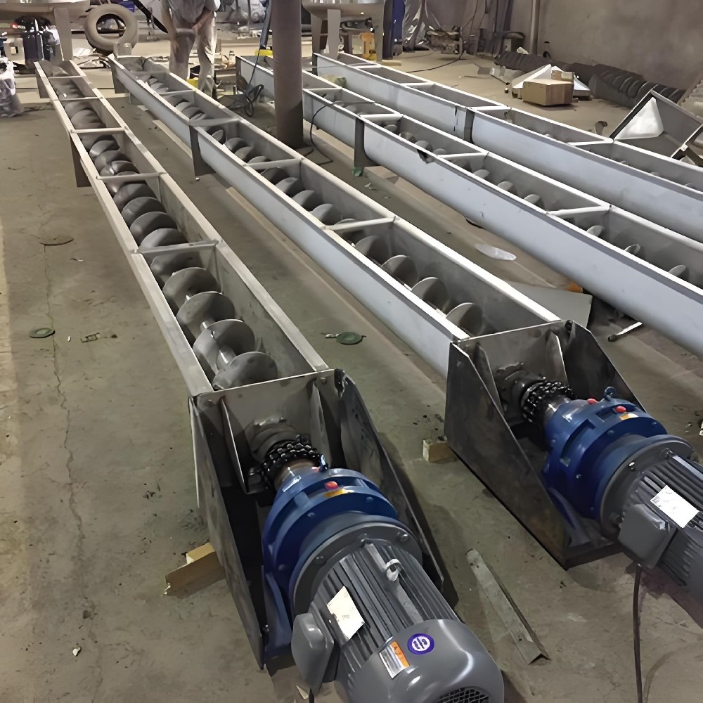 石灰粉螺旋上料機廠家直銷-螺旋提升機設備解決方案-定制專家-免費設計